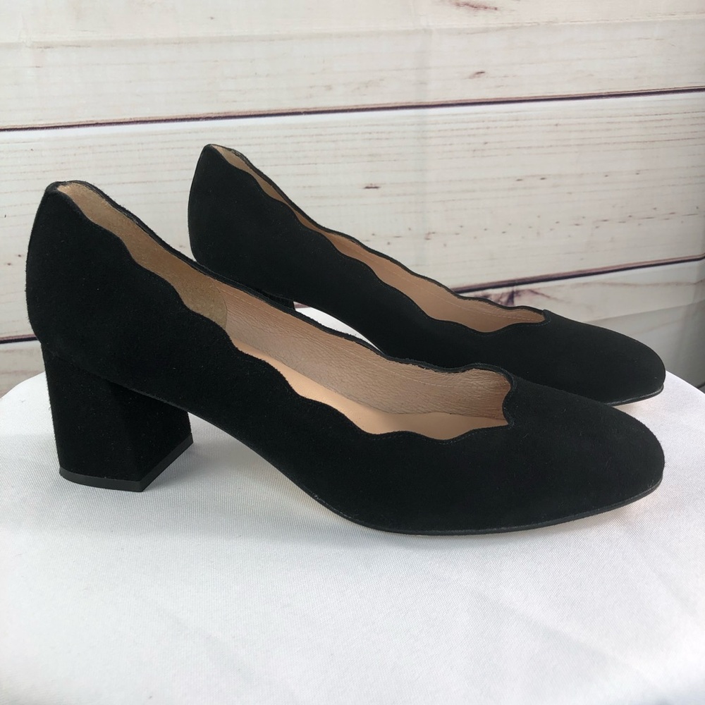 Sh121 French sole black suede scallop chunky heel